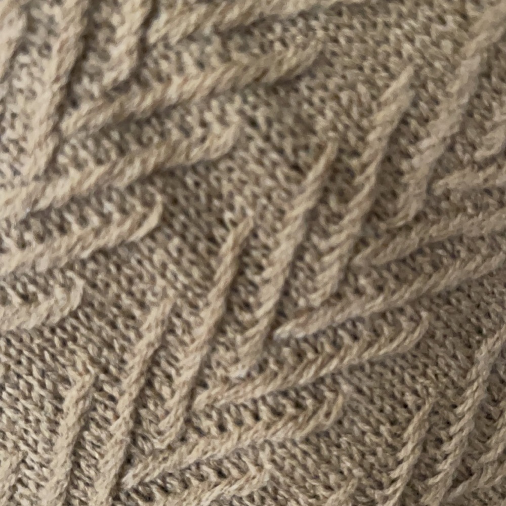 Sweater - Picture 5 of 5